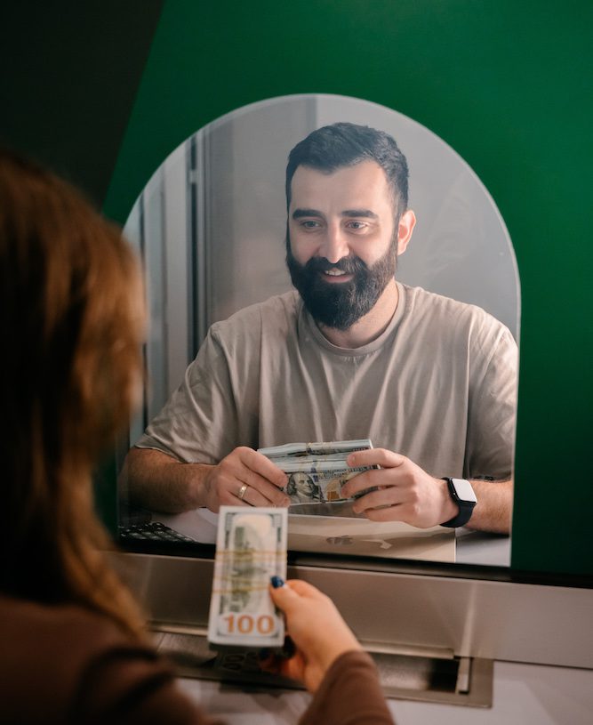 Безопасный обмен крипты на авторынке в Рустави с лицензированным криптообменником Werty